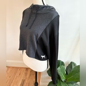 Victoria’s Secret women’s cropped gray/black hooded sweatshirt size small